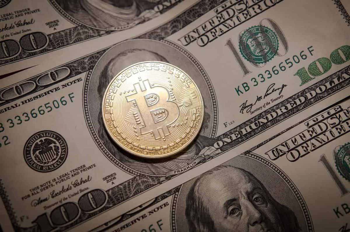 4 วิธีซื้อ Bitcoin ด้วยเงินสด ที่ดีที่สุด 