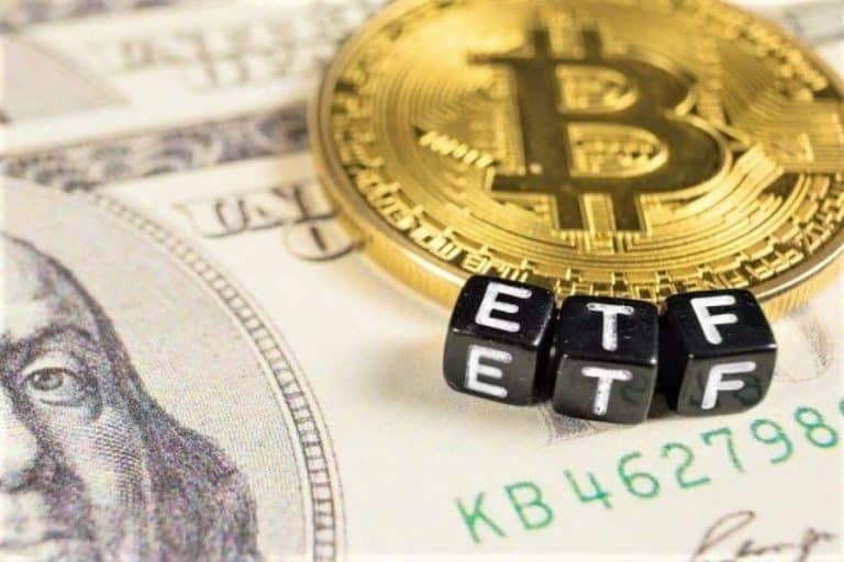 Spot Bitcoin ETFs ในสหรัฐทำเงินมูลค่ากว่า 10 พันล้านดอลลาร์ภายใน 3 วัน และ Grayscale ก็มีส่วนร่วมมากกว่าครึ่ง